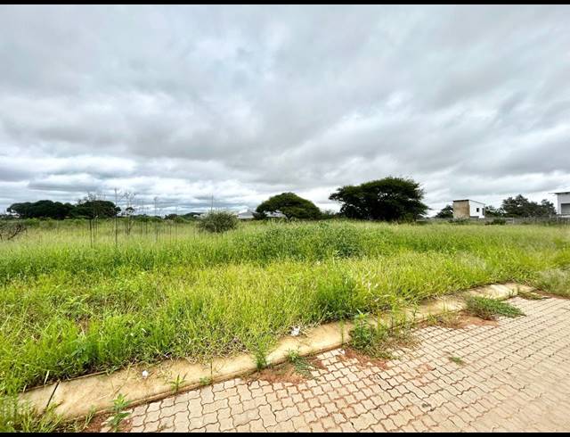 781M² VACANT LAND FOR SALE IN MAGNA VIA INDUSTRIAL